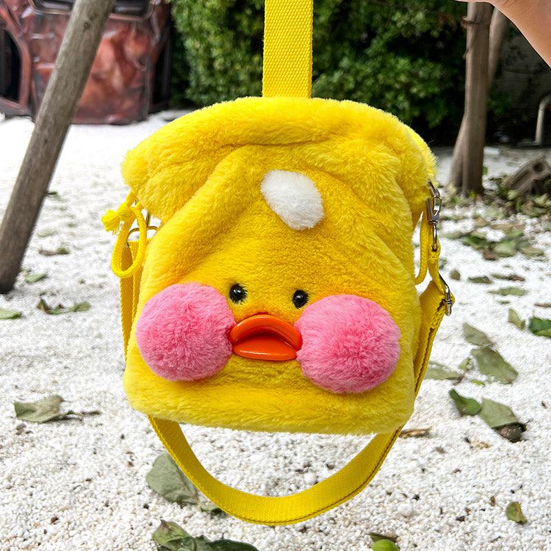 FANFAN CHUU 水桶包