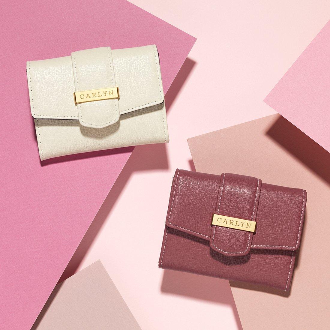 Carlyn Newhester Pocket Wallet