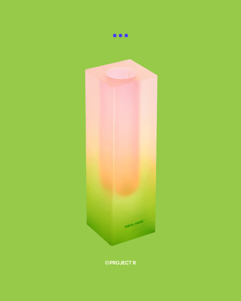 PROJECT R ACRYLIC VASE