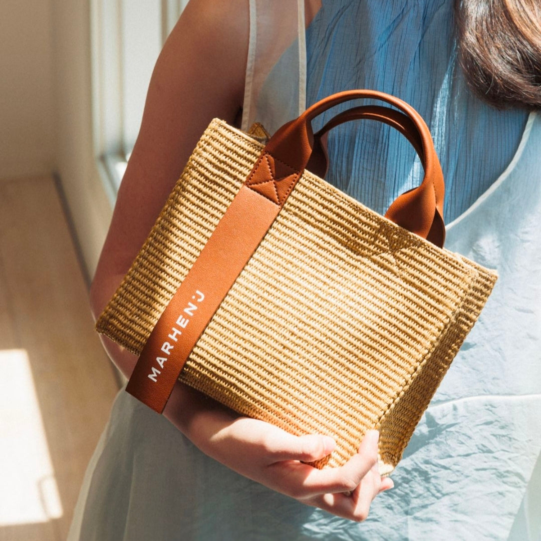 Marhen: J Ricoback rattan