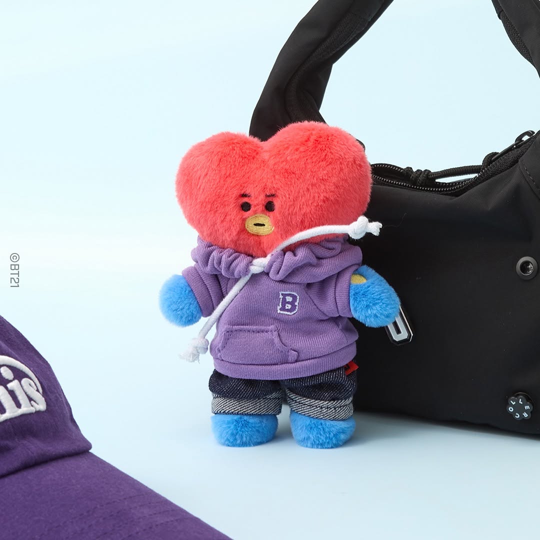 BT21 PETIT CLOSET PLUSH KEYRING