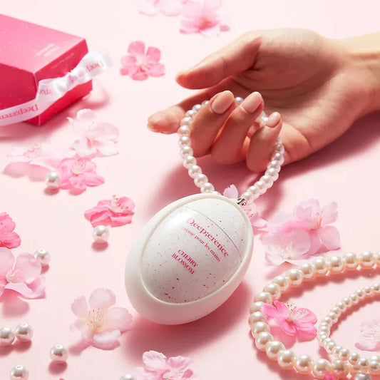 Deep;erance Perfume Hand Cream (+Pearl Strap)