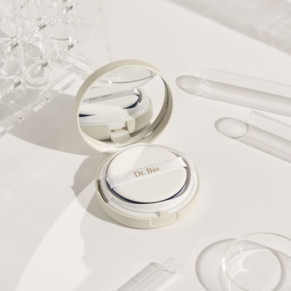 Dr. Bio Moisturizing Sun Cushion