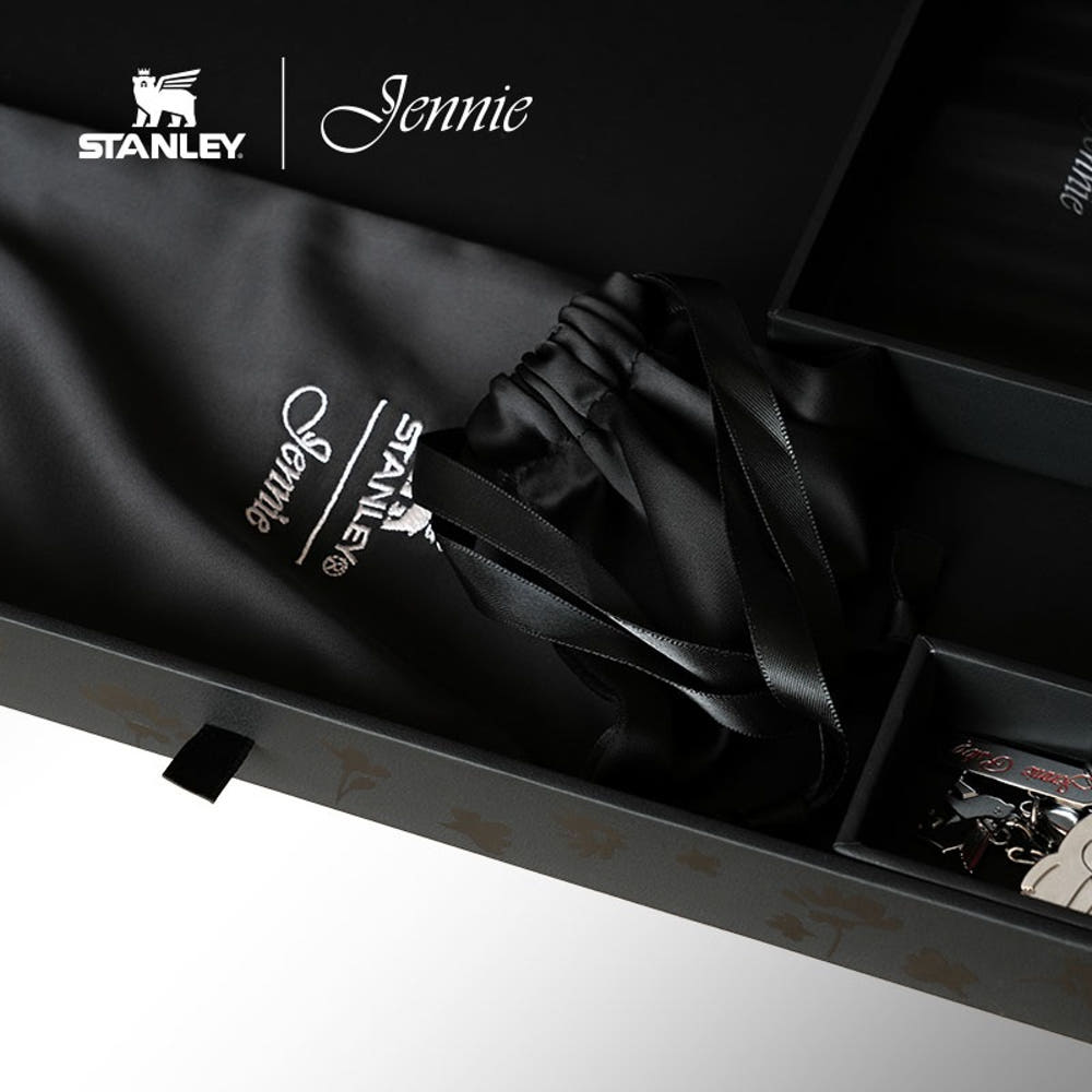 Stanley x Jennie Quencher Tumbler Black Box Limited Edition 887ml+355ml