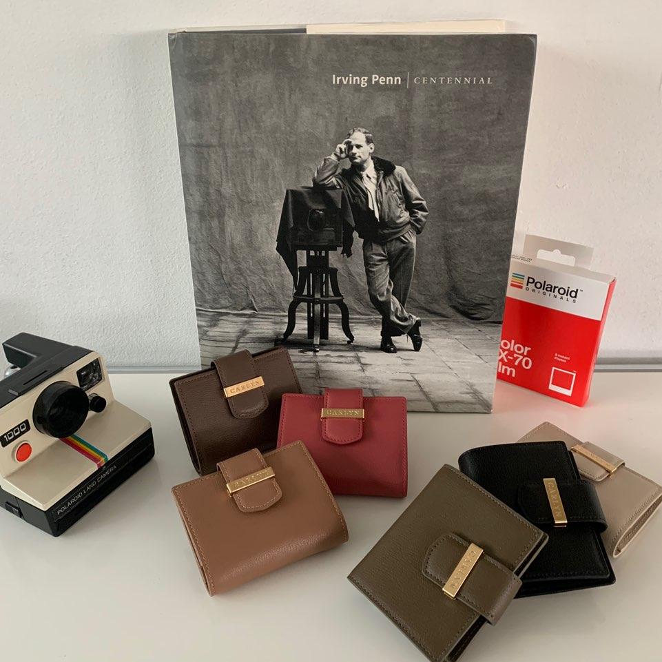 Carlyn Bourke Card Wallet - Kgift.shop