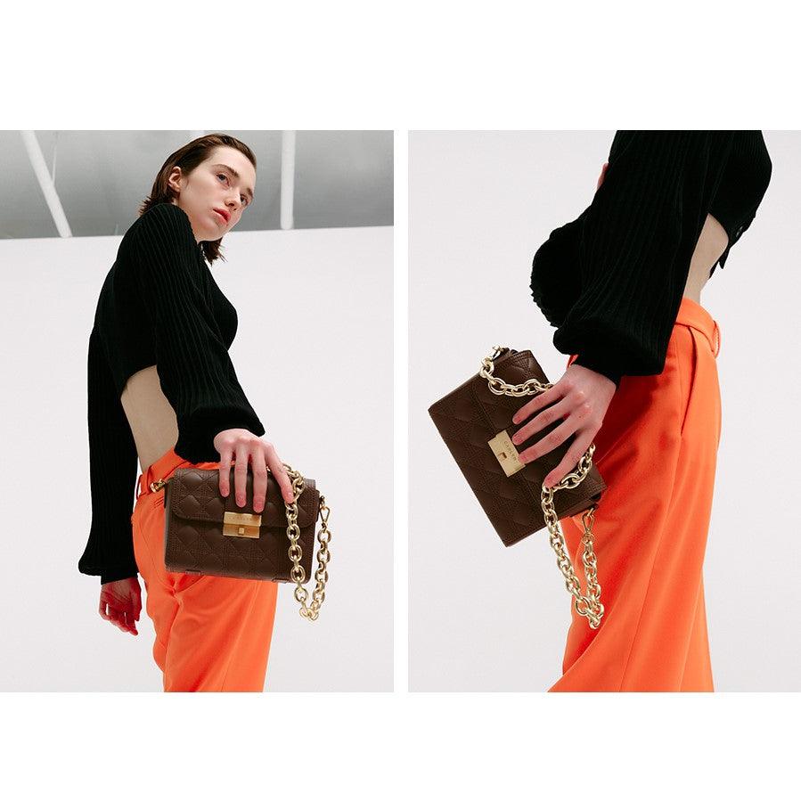 Carlyn Minute - Kgift.shop