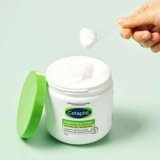 Cetaphil Moisturizing Cream 453g Promotion (+ Spatula, Ggomjirakdino Sticker )