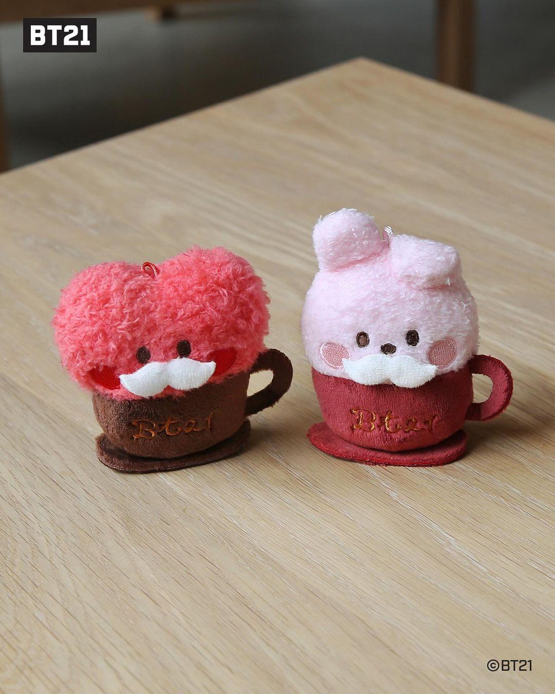 Monopoly Bt21 Minini Plush Keyring [Latte]
