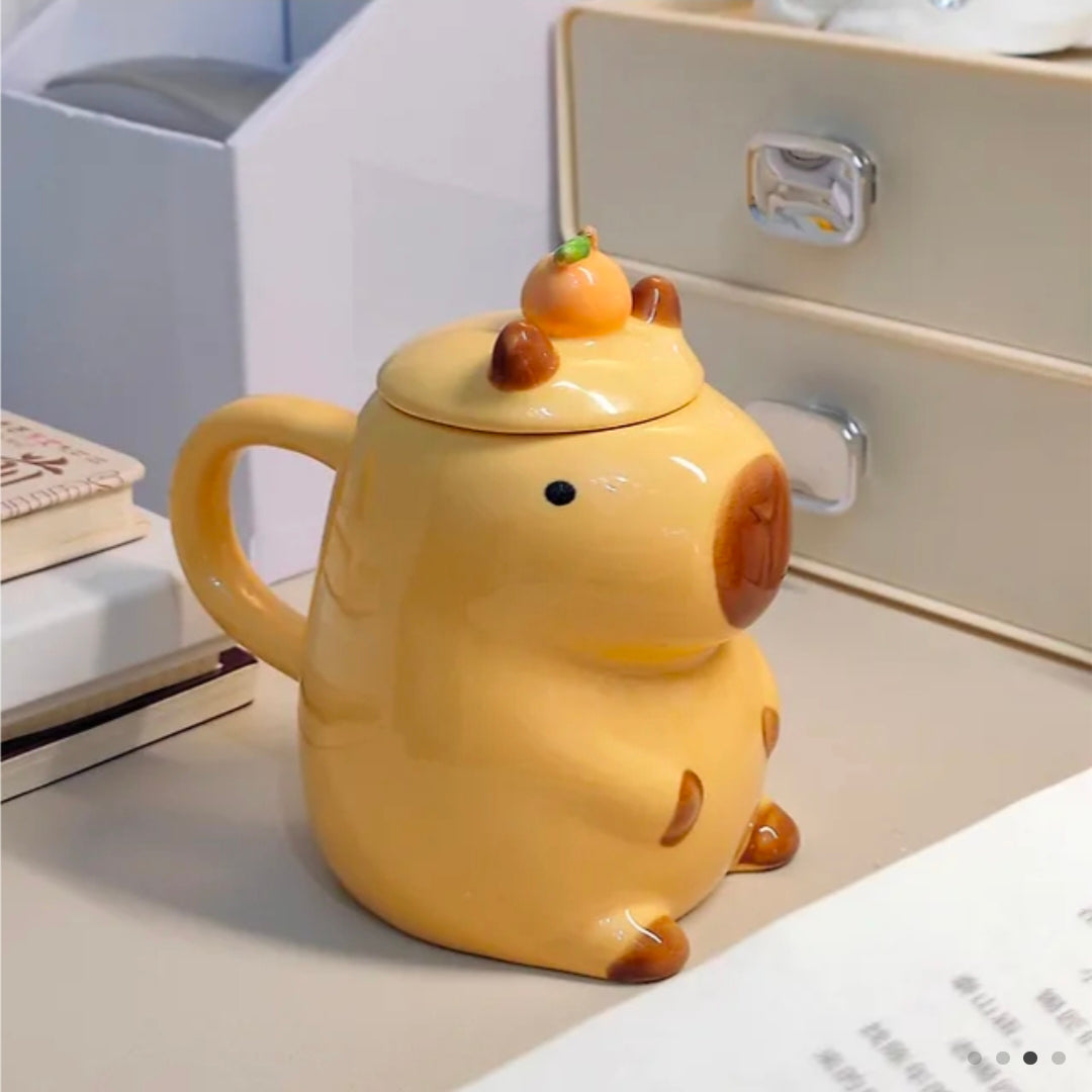 Tangerine-eating capybara mug (cup + lid)