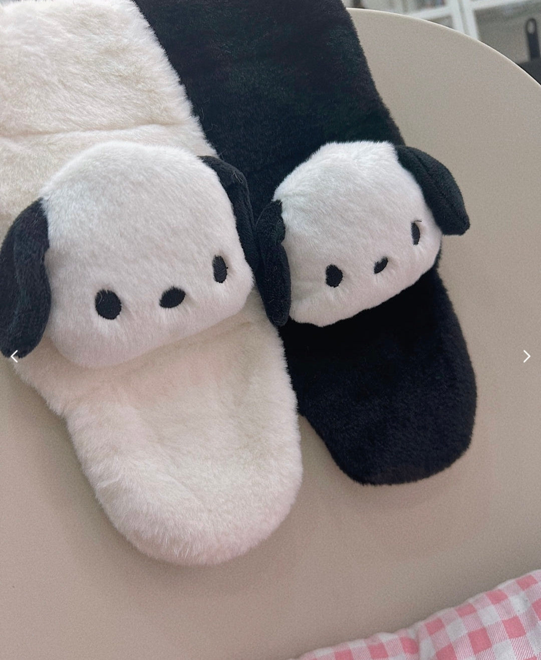 Sanrio Pochacco Character Scarf [Used By BWS]