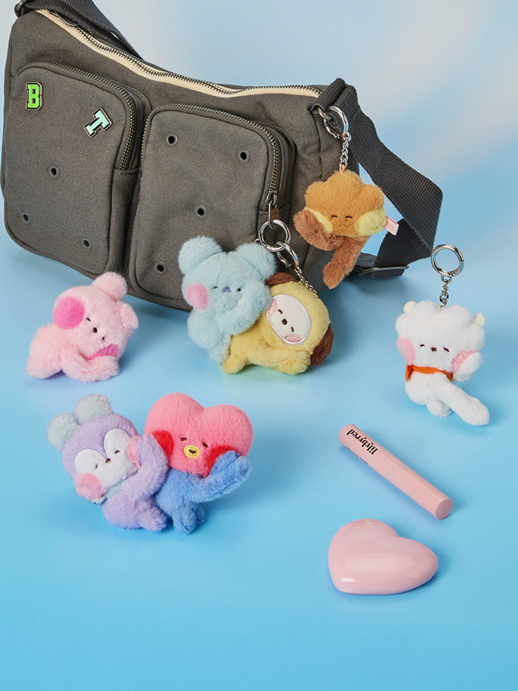 BT21 Mini Minini Hug Me Magnet Doll Keychain