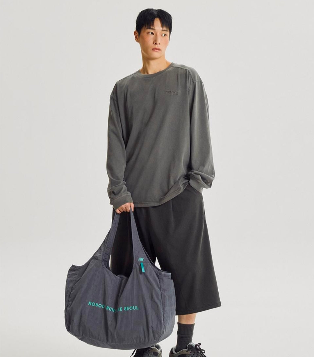 New Balance Seoul Exclusive Nylon Carrier Bag