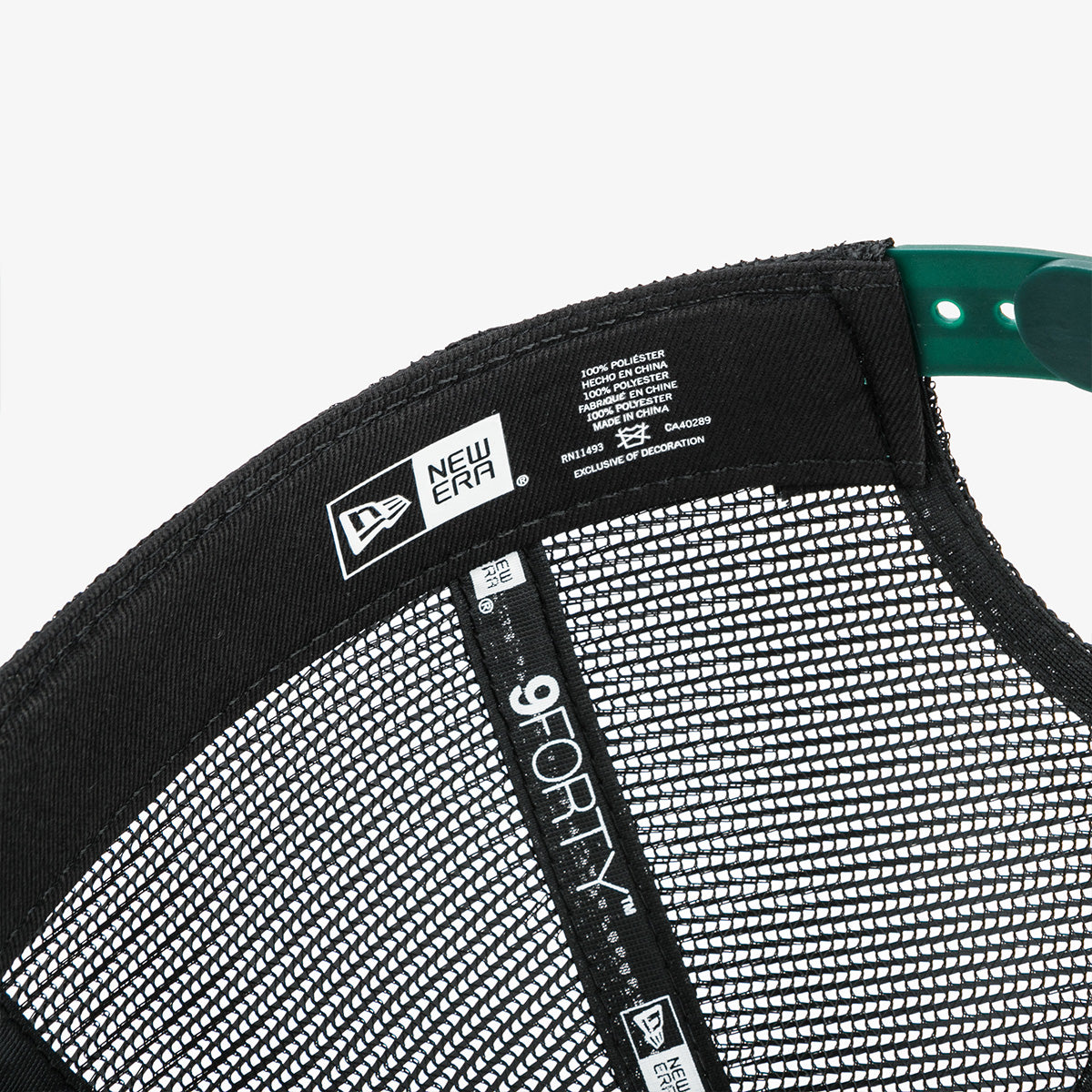 NEW ERA X SEVENTEEN WHI BLK
Seventeen A-Frame Trucker Ball Cap White/Black