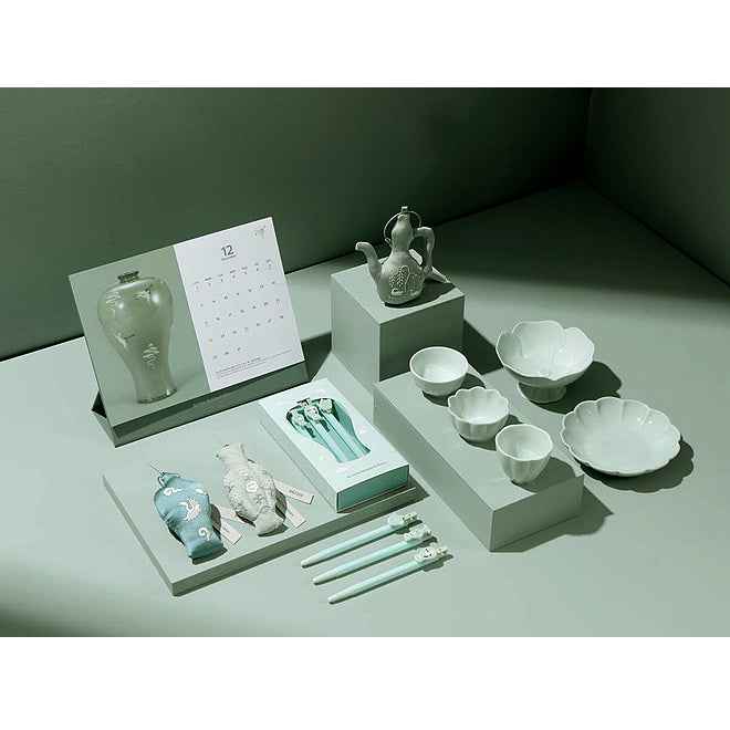 MU:DS Celadon plate set(+Munch's Bag)