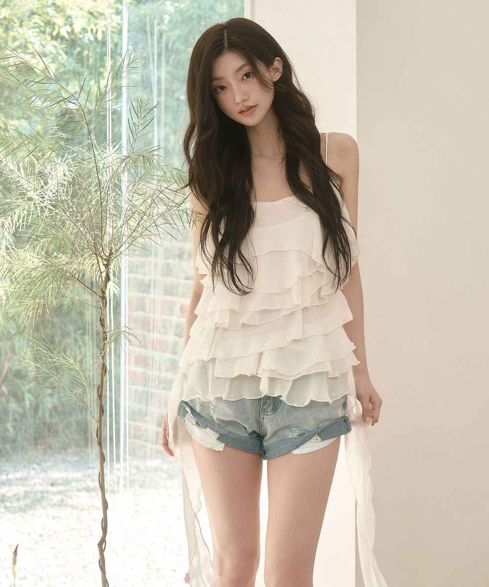 Fairy ruffle tail blouse - IVORY