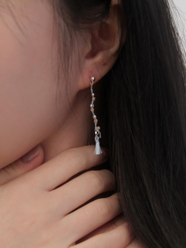 Song earrings