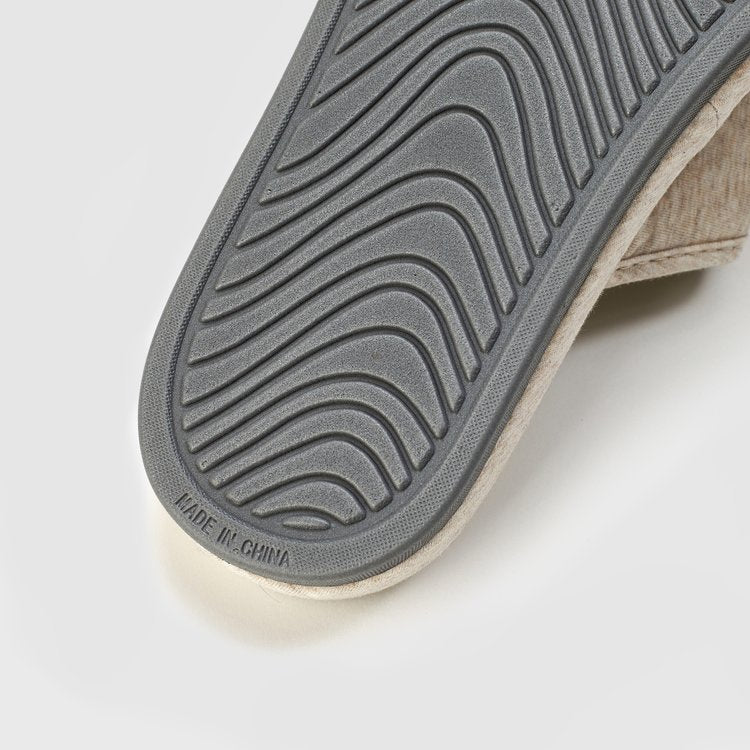 JAJU Acupressure Living Room Shoes ( 250~270mm ) JHope Pick!