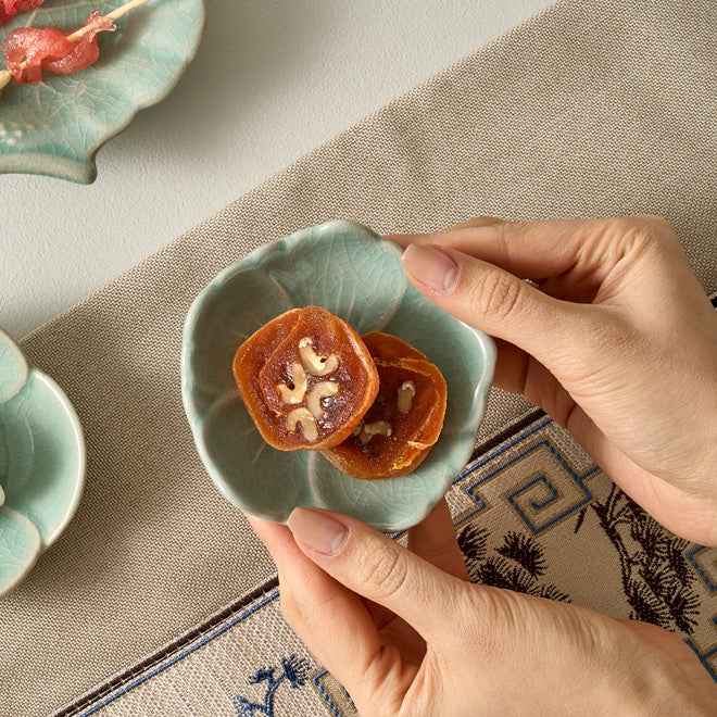 MU:DS Celadon tea plate set (3 pieces) Peony (+Munch's Bag)