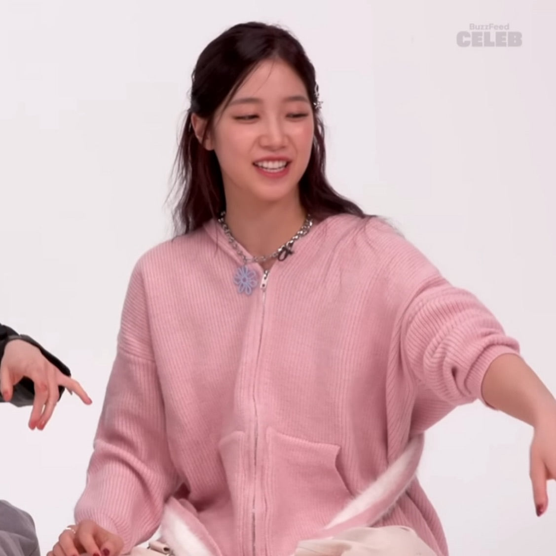 Nareaf Snowy Chain Necklace (Worn by Kazuha)