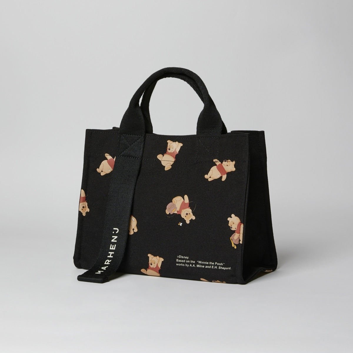 Marhen: J x Disney Winnie the Pooh Rico Mini Bag Black Edition