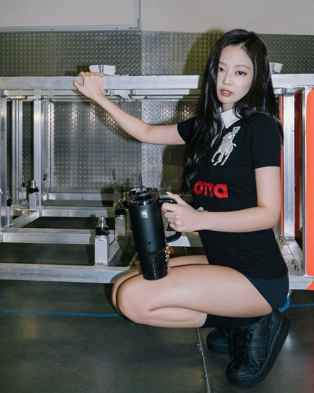 Stanley x Jennie Quencher Tumbler Black Box Limited Edition