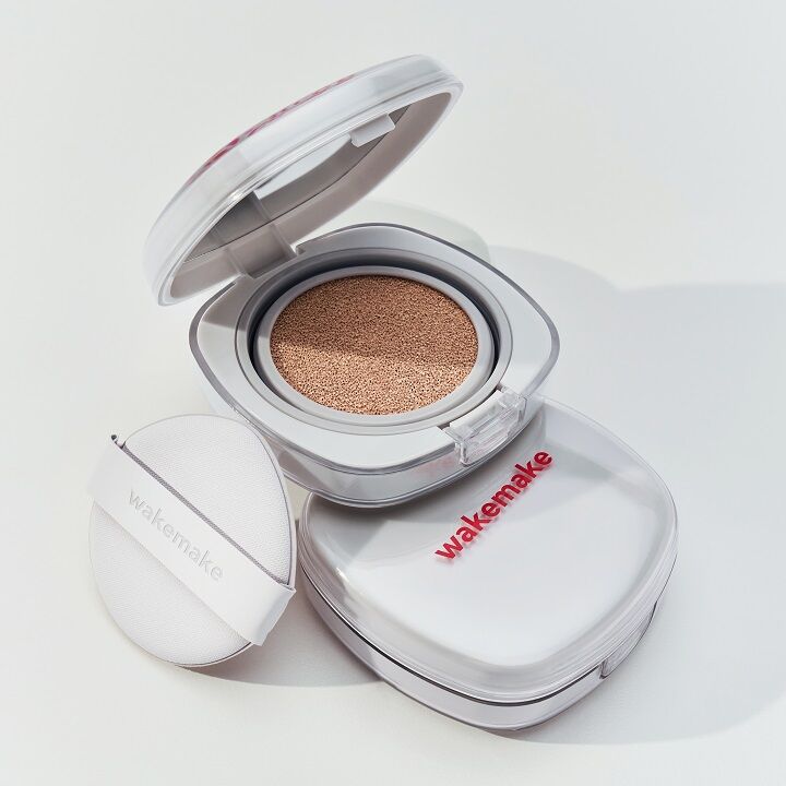 [Tanning Pochaco]WakeMake Seamless Wear Cushion(+Mini Cushion Free)