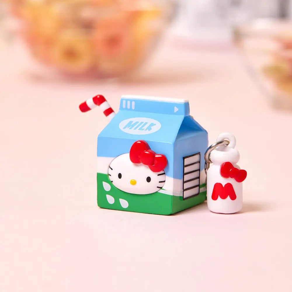 [Limited] 10x10 Region Hello Kitty Figure Keyring (Random)