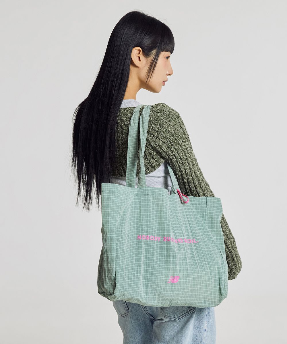 New Balance Seoul Exclusive Nylon Tote Bag