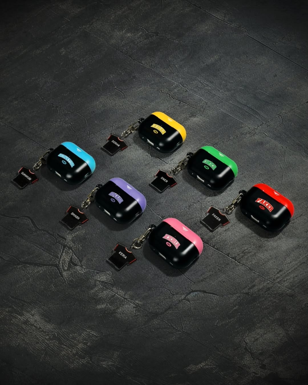 [2-piece set] T1 2025 Owner Jersey Airpod Hard Case + Keyring Edition