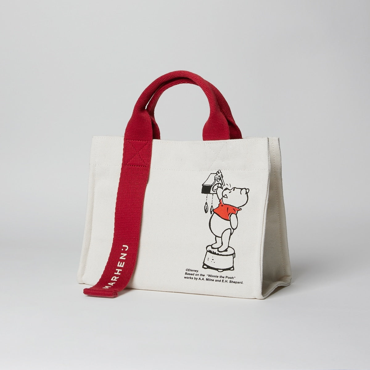 [MARHEN.J] Disney Bear Pooh_Rico Mini Bag / 税込み Marhen: J x Disney Winnie the Pooh Rico Mini Bag Ivory